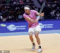 法国网球队险胜西班牙网球队，兹维列夫高光表现的简单介绍