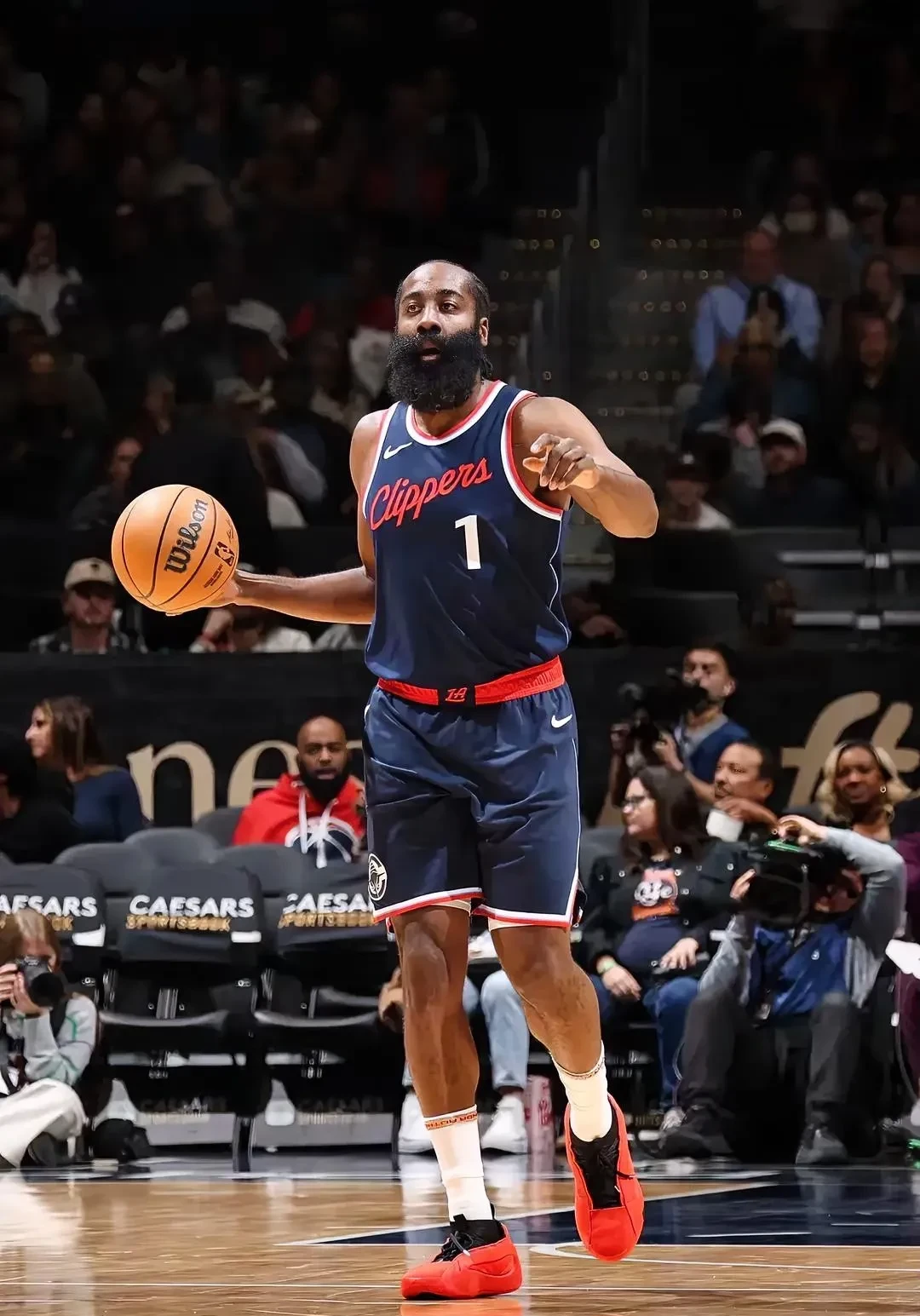 奇才力克土耳其男篮，哈登三分雨点燃全场