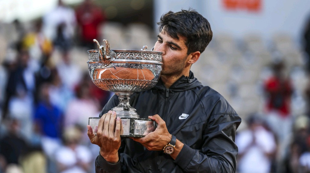 英国网球队力克法国网球队，阿尔卡拉斯爆发神勇的简单介绍