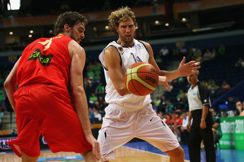 欧洲篮球冠军联赛迎来激烈比赛的简单介绍 欧洲篮球冠军联赛迎来激烈比赛的简单介绍