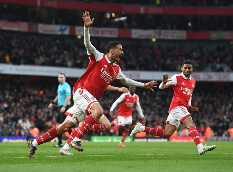 斯帕尔主场大捷，球队士气高昂