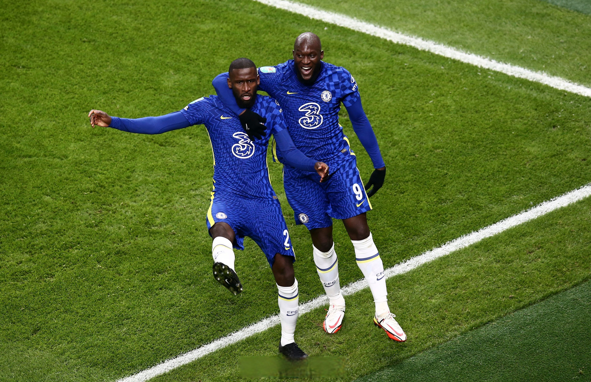 英格兰队双杀对手，实力碾压晋级形势稳定