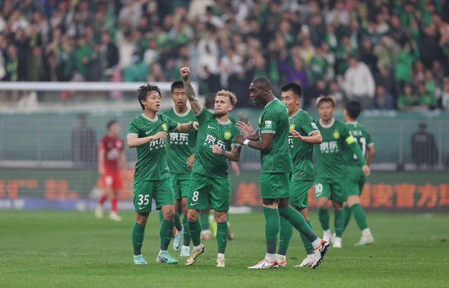 国安战胜强敌——北京国安在激烈比拼中获得胜利的简单介绍 国安战胜强敌——北京国安在激烈比拼中获得胜利的简单介绍