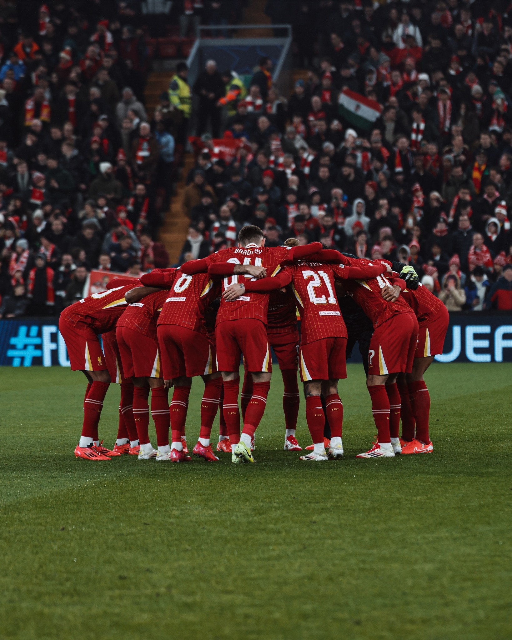 关于利物浦苦战不敌，防线再遭重创的信息