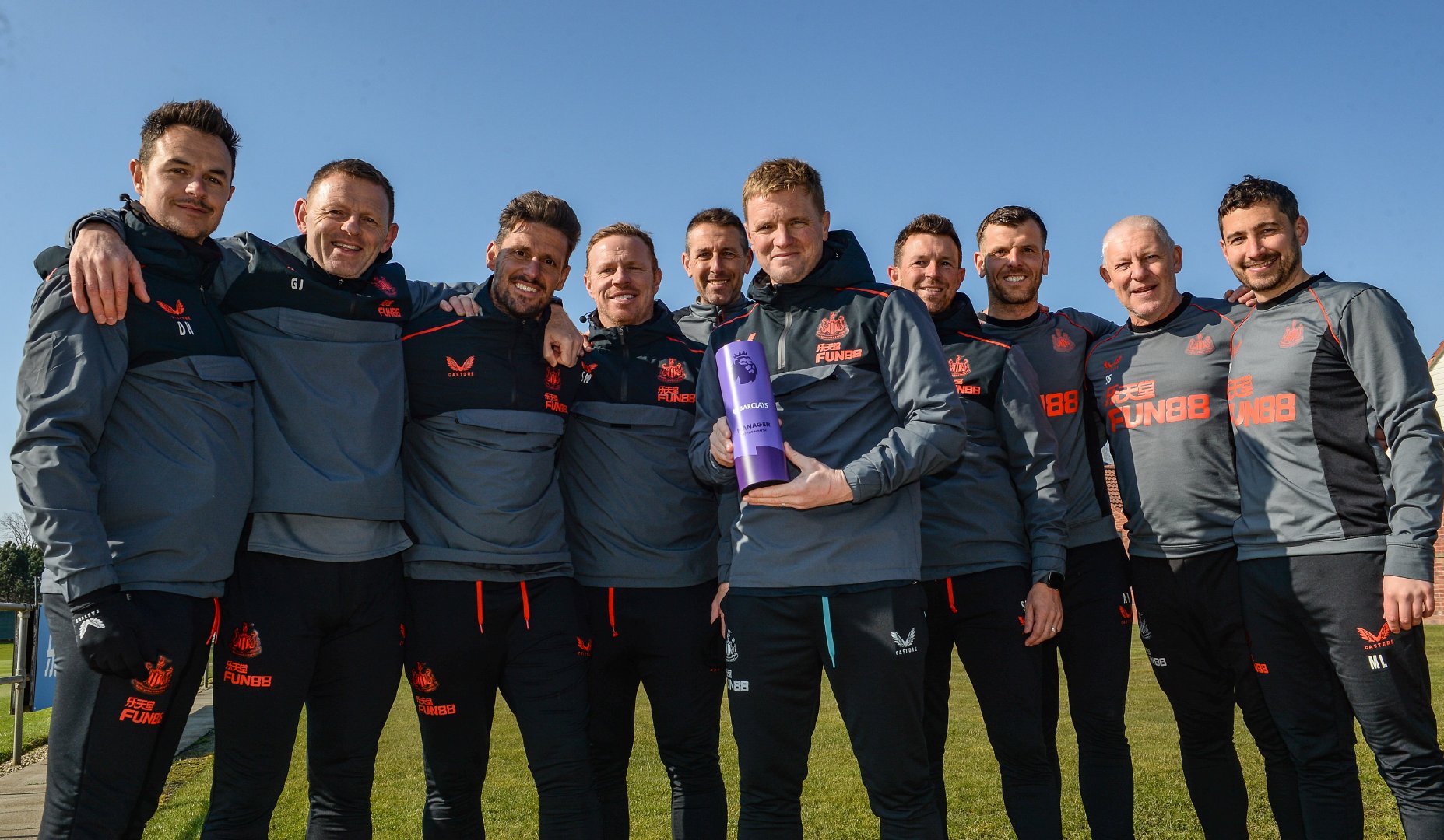 阿拉维斯主帅获赛季最佳教练奖，率队引领良好状态的简单介绍