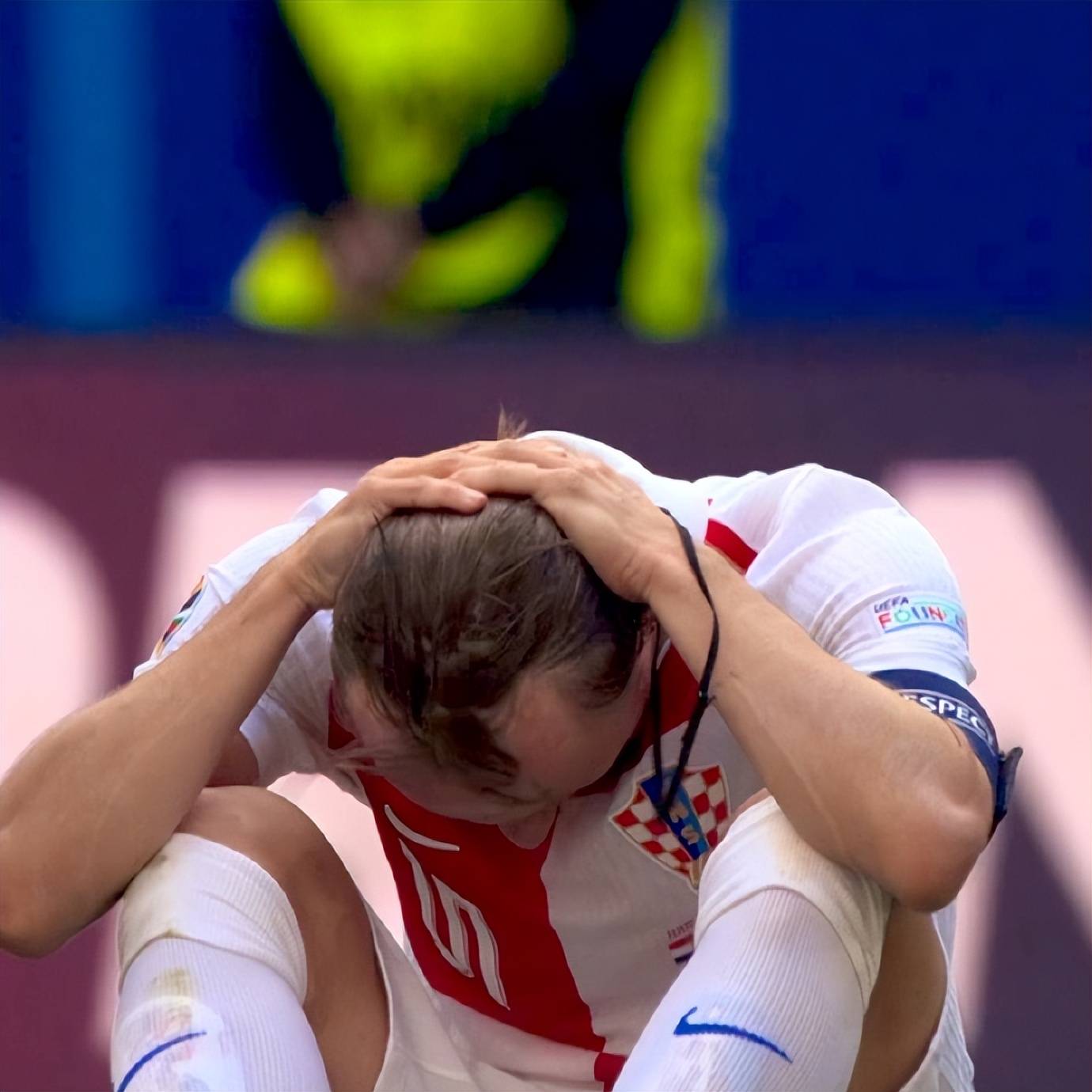 关于奥地利队绝杀德国队，马龙状态火热的信息